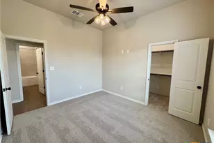229 Desert Holly Dr, Temple, TX 76502 - Photo 12