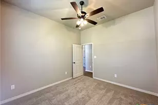 229 Desert Holly Dr, Temple, TX 76502 - Photo 10