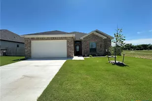 229 Desert Holly Dr, Temple, TX 76502 - Photo 1