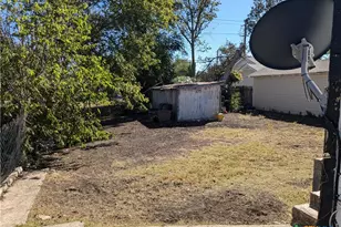 309 W Avenue P, Temple, TX 76504 - Photo 10