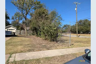 309 W Avenue P, Temple, TX 76504 - Photo 4