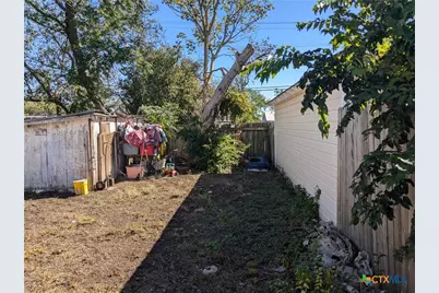 309 W Avenue P, Temple, TX 76504 - Photo 14