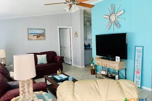 77 Blue St, Port O'Connor, TX 77982 - Photo 10