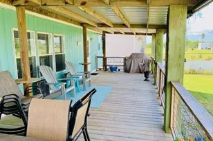 77 Blue St, Port O'Connor, TX 77982 - Photo 6