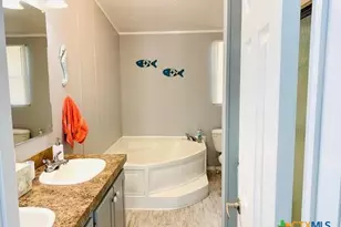 77 Blue St, Port O'Connor, TX 77982 - Photo 18