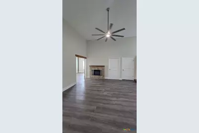 305 Remuda Drive, Liberty Hill, TX 78642 - Photo 14