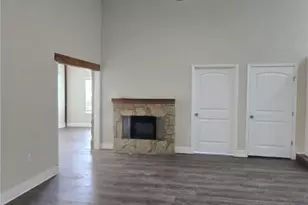 305 Remuda Dr, Liberty Hill, TX 78642 - Photo 14