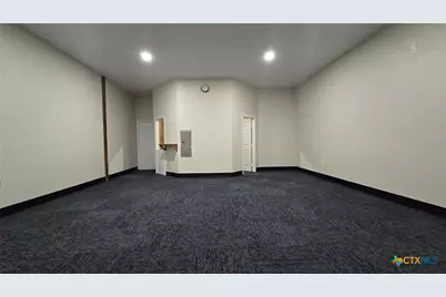 305 Remuda Drive, Liberty Hill, TX 78642 - Photo 22