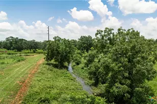 1238 Co Rd 124, Wharton, TX 77488 - Photo 8