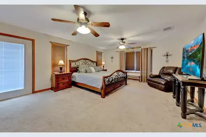 1321 E Zipp Road, New Braunfels, TX 78130 - Photo 28