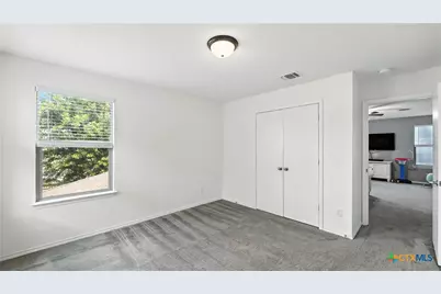 208 Gatewood Cliff, Cibolo, TX 78108 - Photo 32