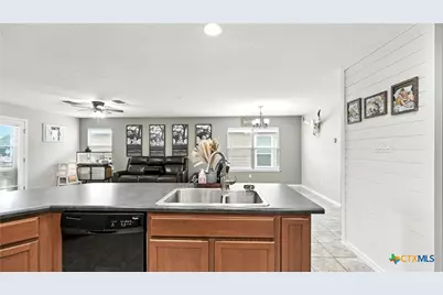 208 Gatewood Cliff, Cibolo, TX 78108 - Photo 14