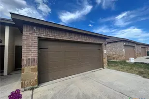 2611 Pahmeyer Rd, New Braunfels, TX 78130 - Photo 1