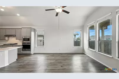 3938 Legend Park, New Braunfels, TX 78130 - Photo 12