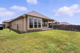 3938 Legend Park, New Braunfels, TX 78130 - Photo 30