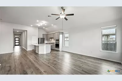 3938 Legend Park, New Braunfels, TX 78130 - Photo 14