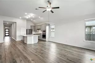 3938 Legend Park, New Braunfels, TX 78130 - Photo 14