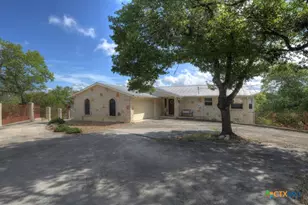 463 Nancy Dr, Canyon Lake, TX 78133 - Photo 1
