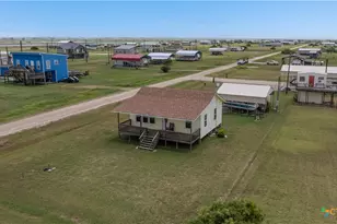 536 Sea Horse Dr, Palacios, TX 77465 - Photo 24