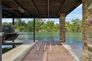 662 Brooke Ashley, New Braunfels, TX 78130 - Photo 4