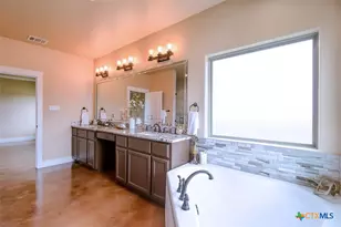 123 Hard Bargain Dr, Gatesville, TX 76528 - Photo 10