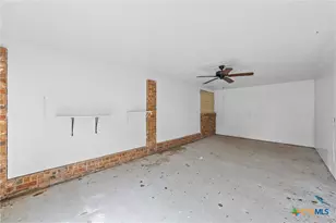 8216 Teakwood Dr, Woodway, TX 76712 - Photo 38