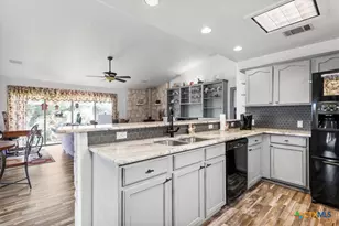 300 Summit Ridge Rd, Burnet, TX 78611 - Photo 18