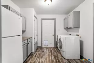 300 Summit Ridge Rd, Burnet, TX 78611 - Photo 20