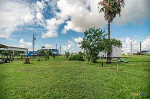 50 Catherine St, Port Lavaca, TX 77979 - Photo 6