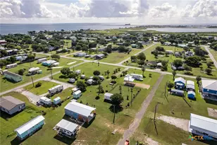 50 Catherine St, Port Lavaca, TX 77979 - Photo 32