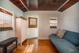 50 Catherine St, Port Lavaca, TX 77979 - Photo 14