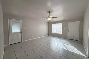 3106 Denia Ct, Killeen, TX 76542 - Photo 2