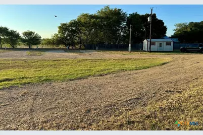 133 Wheeler Street, Stockdale, TX 78160 - Photo 10
