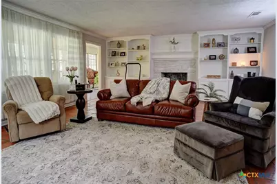 4703 Laguna Ln, Austin, TX 78746 - Photo 10