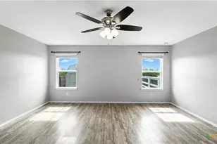 912 Bexley Dr, Seguin, TX 78155 - Photo 16