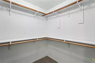 912 Bexley Dr, Seguin, TX 78155 - Photo 18