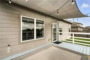 912 Bexley Dr, Seguin, TX 78155 - Photo 6