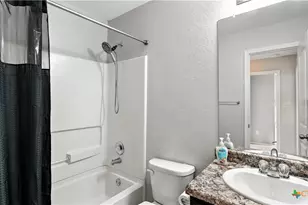 912 Bexley Dr, Seguin, TX 78155 - Photo 28