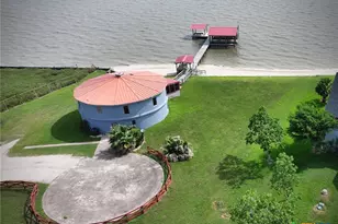 430 N Blackburn Ave, Port Lavaca, TX 77979 - Photo 4