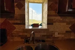 430 N Blackburn Ave, Port Lavaca, TX 77979 - Photo 38