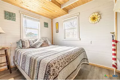 758 Margie Tewmey Road, Port Lavaca, TX 77979 - Photo 6