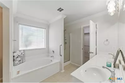 1711 Kelly Court, New Braunfels, TX 78130 - Photo 14