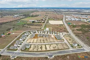 1225 Wild Leaf Wy, San Marcos, TX 78666 - Photo 4