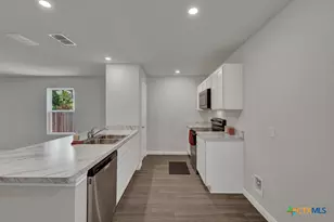 705 Black Mountain, Seguin, TX 78155 - Photo 12