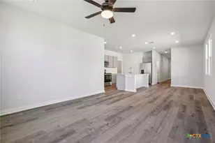 1136 Wild Leaf Wy, San Marcos, TX 78666 - Photo 18