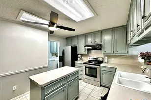 209 Westbrook Dr, Victoria, TX 77904 - Photo 18