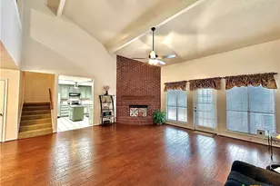 209 Westbrook Dr, Victoria, TX 77904 - Photo 6