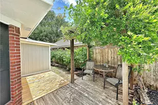 209 Westbrook Dr, Victoria, TX 77904 - Photo 48