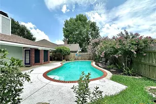 209 Westbrook Dr, Victoria, TX 77904 - Photo 44