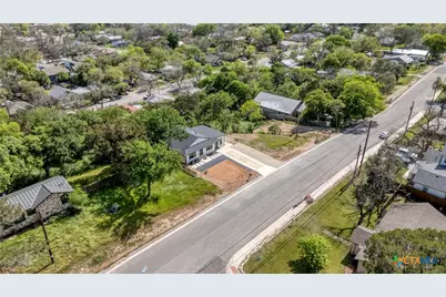 594 E South Street, New Braunfels, TX 78130 - Photo 46